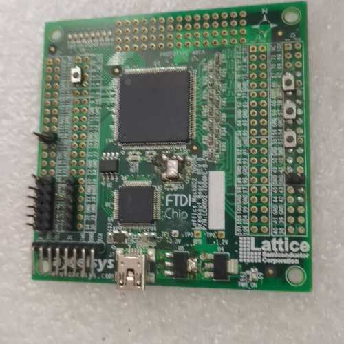 议价Lattice莱迪斯开发板LCMXO2-7000HE-B-E
