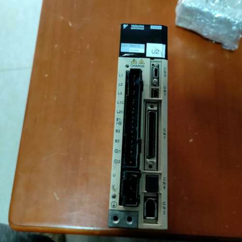 议价安川驱动器 SGDV-2R8A01B002000-400W