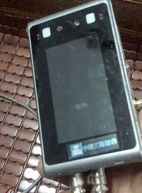 议价同款有三个，每个200，品茗人脸识别设备，pm310c