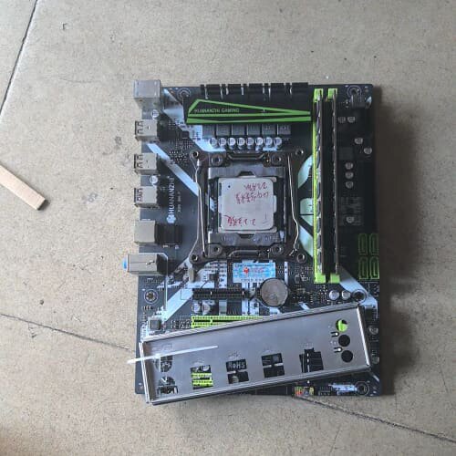 议价华南X99 8M-F主板，处理器E5-2699CV4，22核