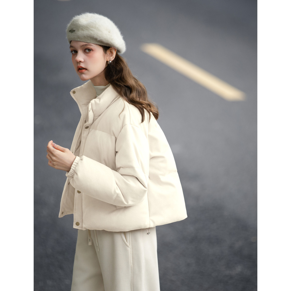 唐狮2026秋冬季新款女短款羽绒服立领麂皮绒外套粉色甜美风高级感