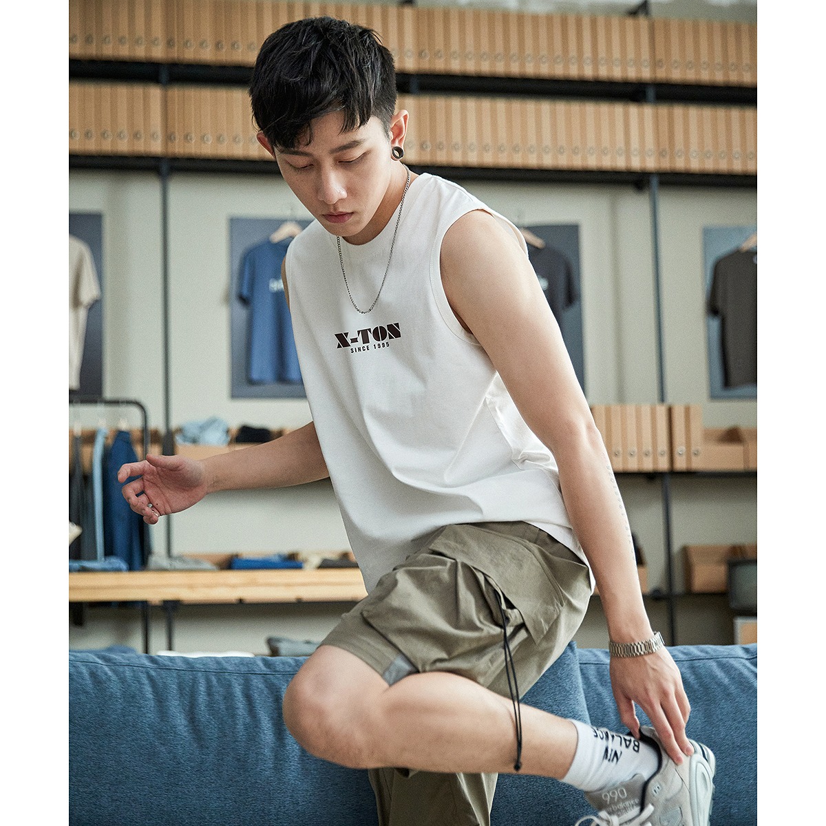 唐狮2025夏季新款背心男字母印花无袖T恤宽松坎肩纯色上衣潮汗衫t