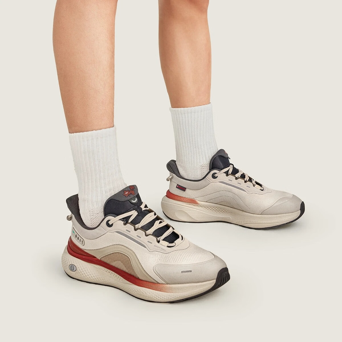 李宁休闲鞋男鞋2025秋季SOFT PLUS 2缓震回弹运动鞋AGLV083