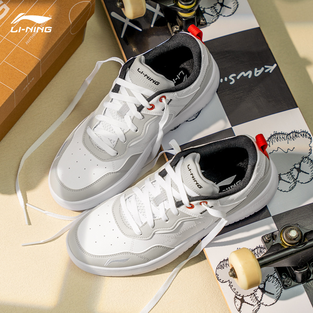 李宁板鞋男鞋小白鞋休闲鞋秋季皮面鞋子潮鞋秋款透气男士运动新款