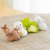 日本进口 偷看猫福签陶瓷可爱马年蛇年生肖车载桌面摆件生日送礼