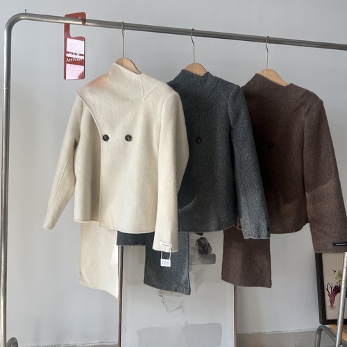 羊毛短款韩版围巾领毛呢外套