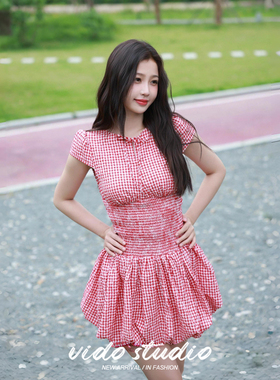 中餐厅虞书欣明星同款红色格子连衣裙女夏法式收腰系带花苞短裙子