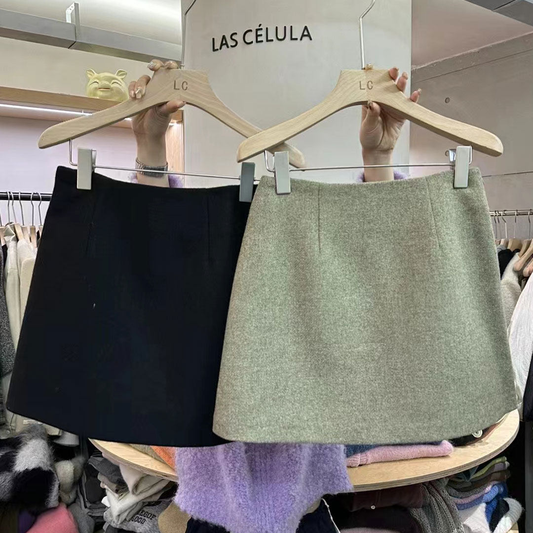 短款A字羊毛半身裙女冬