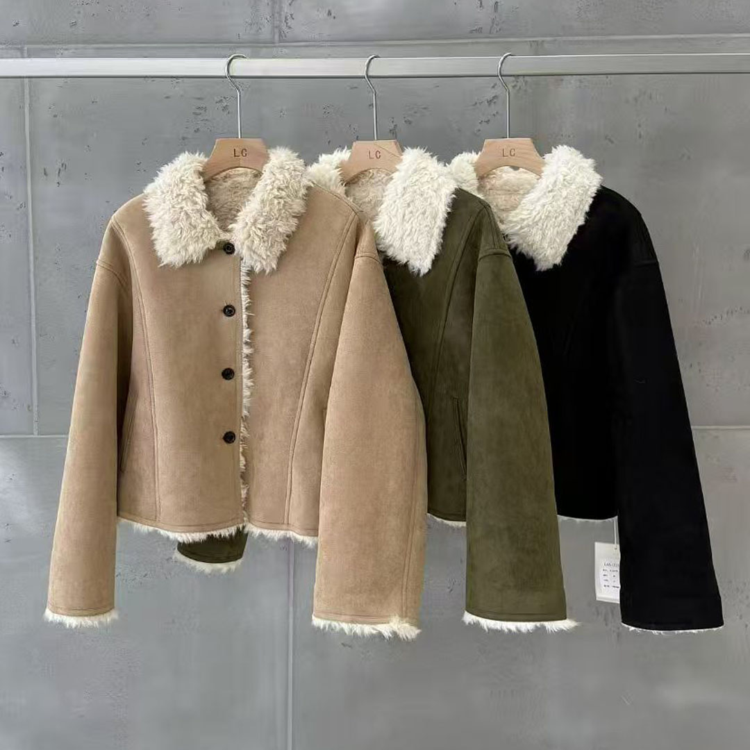 韩版翻领单排扣皮毛一体外套女