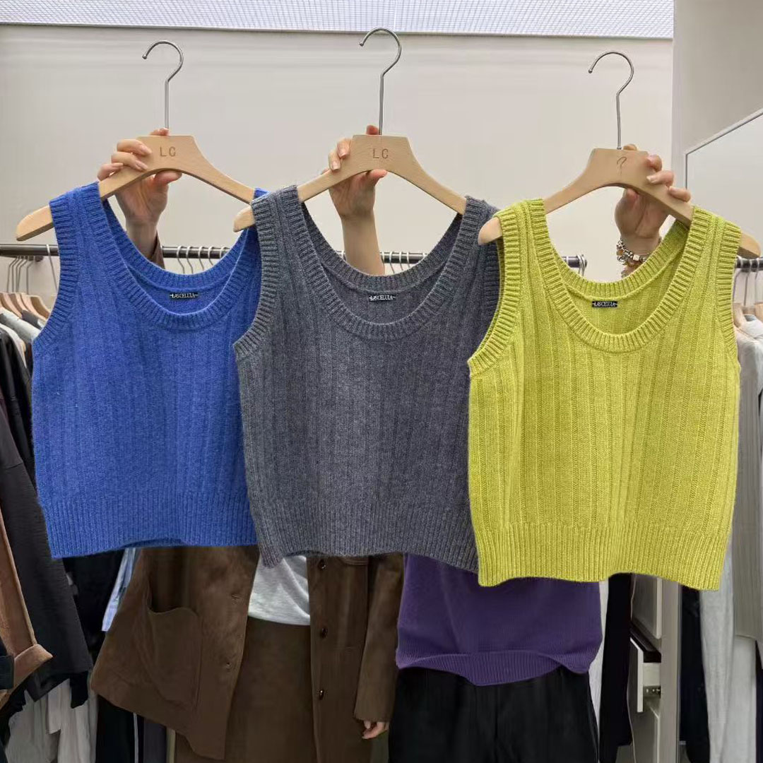 韩版U领针织马甲女短款