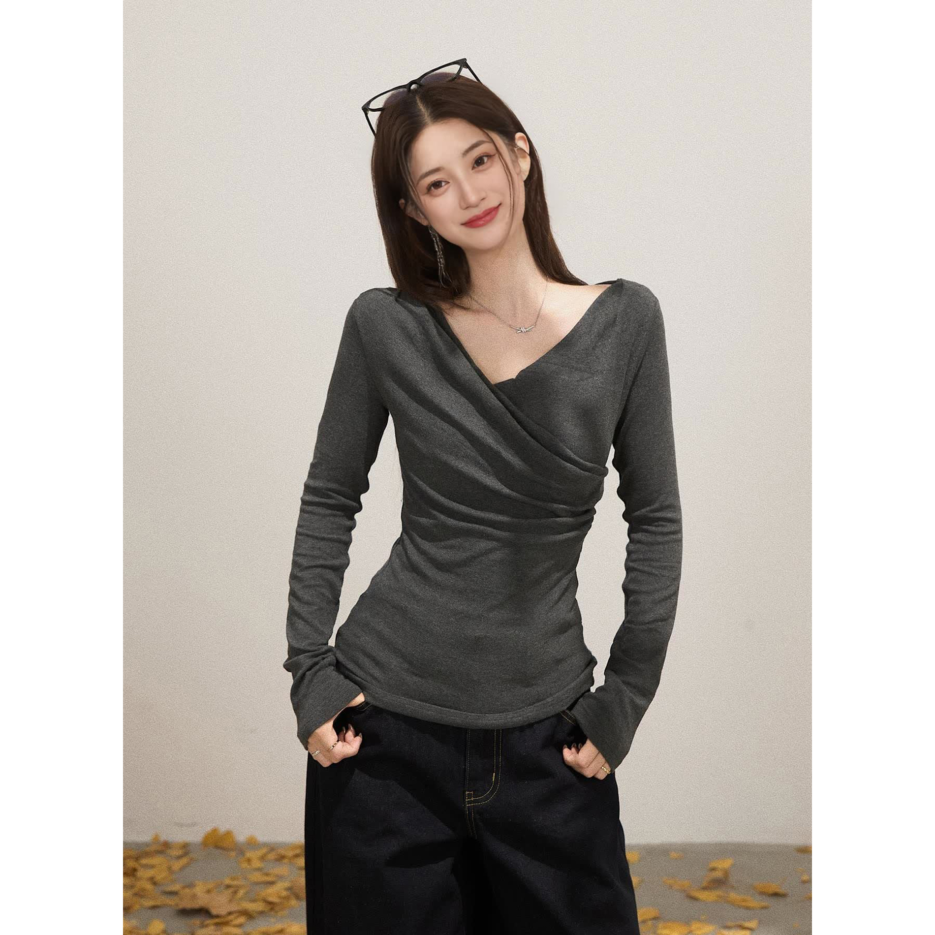 Mostar 交叉灰色荡领长袖T恤女早秋韩系休闲设计感收腰修身上衣