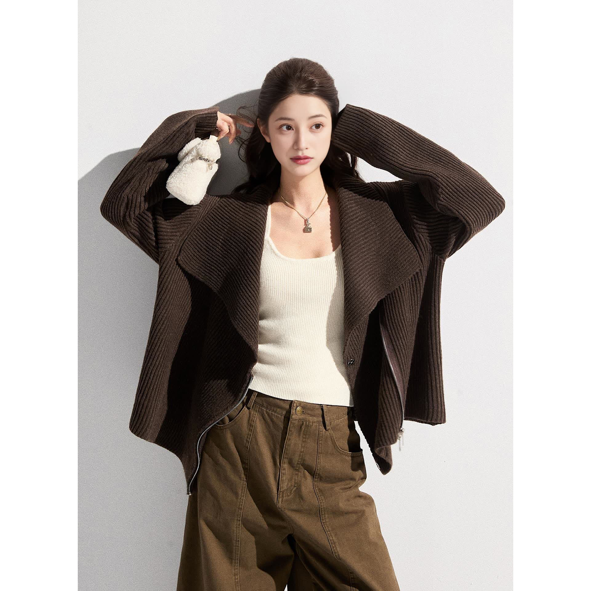 Mostar 美拉德咖色大翻领斜拉链宽松毛衣女秋季慵懒针织外套开衫