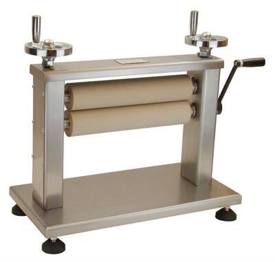 厂家直销YMPO-01S-30手摇小轧车胶辊300mm纺织品含液量试验挤水轧