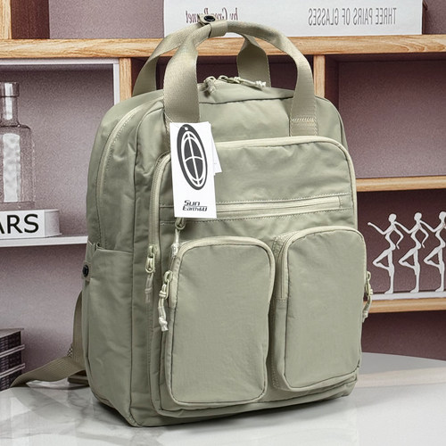 日本SunEarth正品新款双肩包女大容量多口袋轻便旅行背包电脑书包