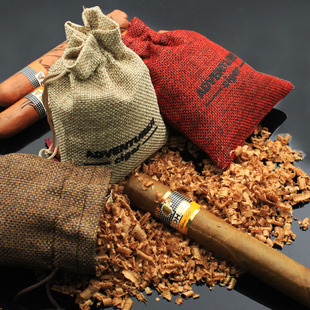 ADVENTURER冒险家雪茄箱盒雪松木屑香囊防虫醇化吸湿释湿平衡湿度