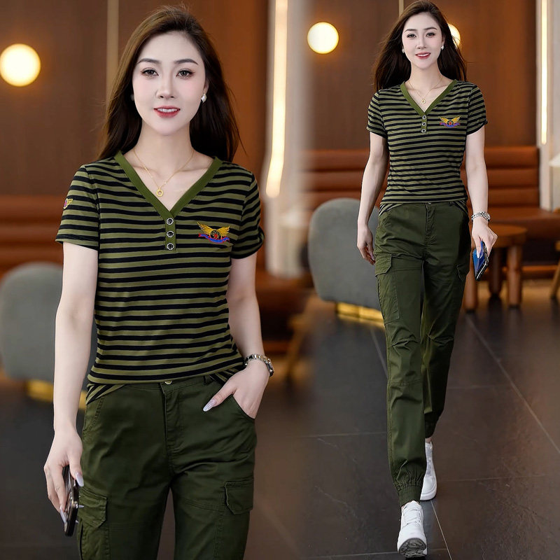 新款军绿工装迷彩服套装女