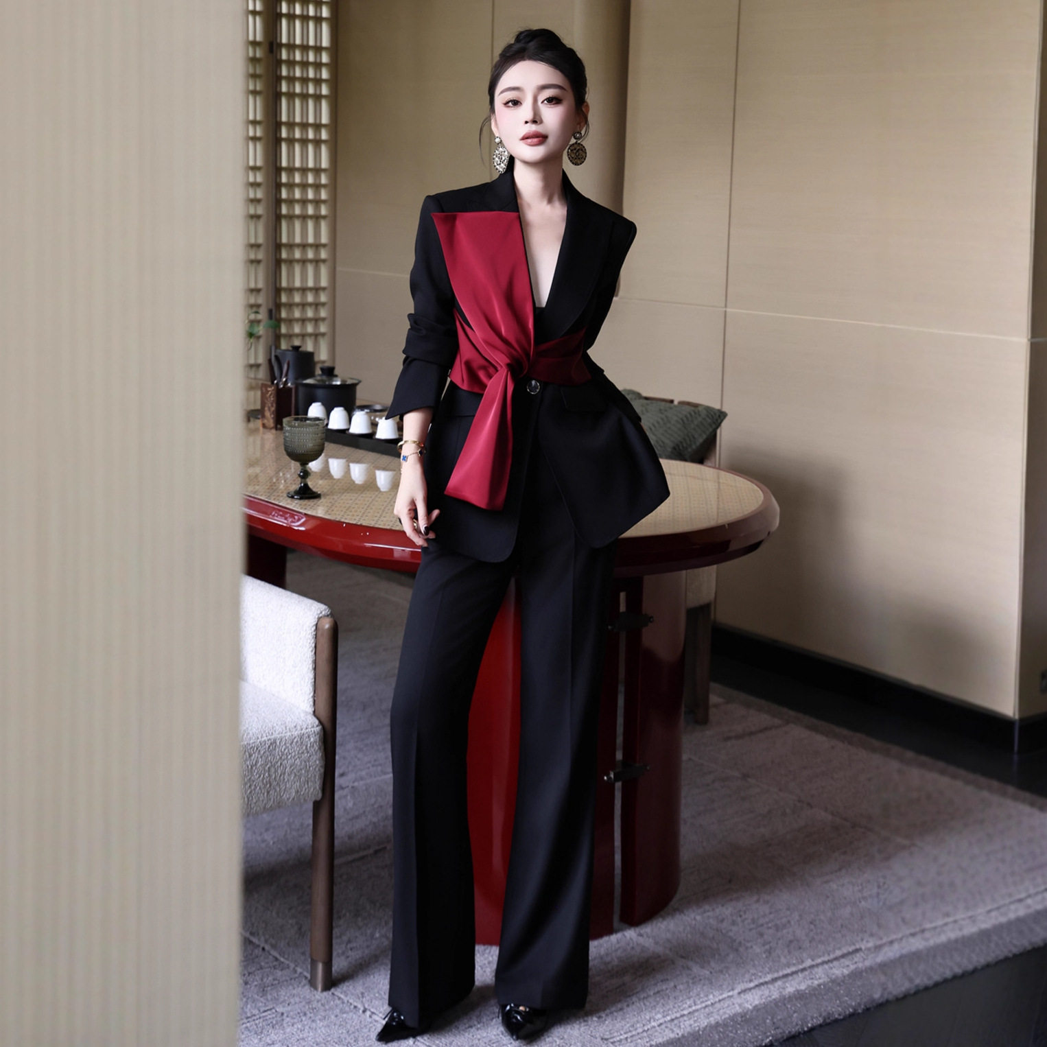 2026秋季女显瘦高腰裙两件套