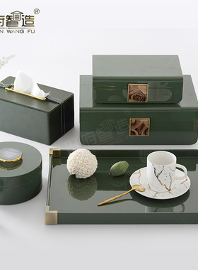 墨绿色轻奢风样板房间装饰摆件