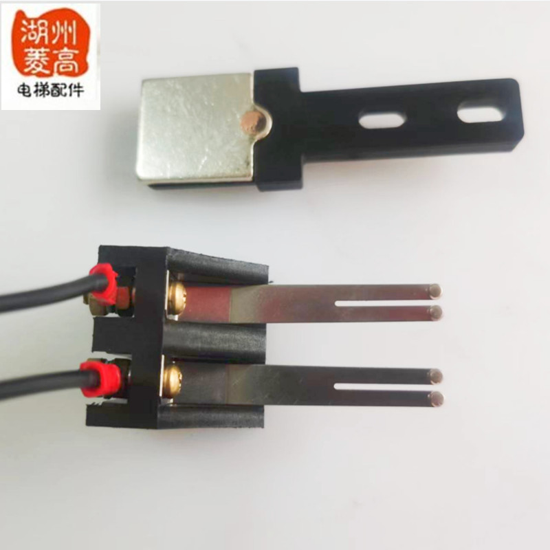 安利索轿门锁门刀静T动触点