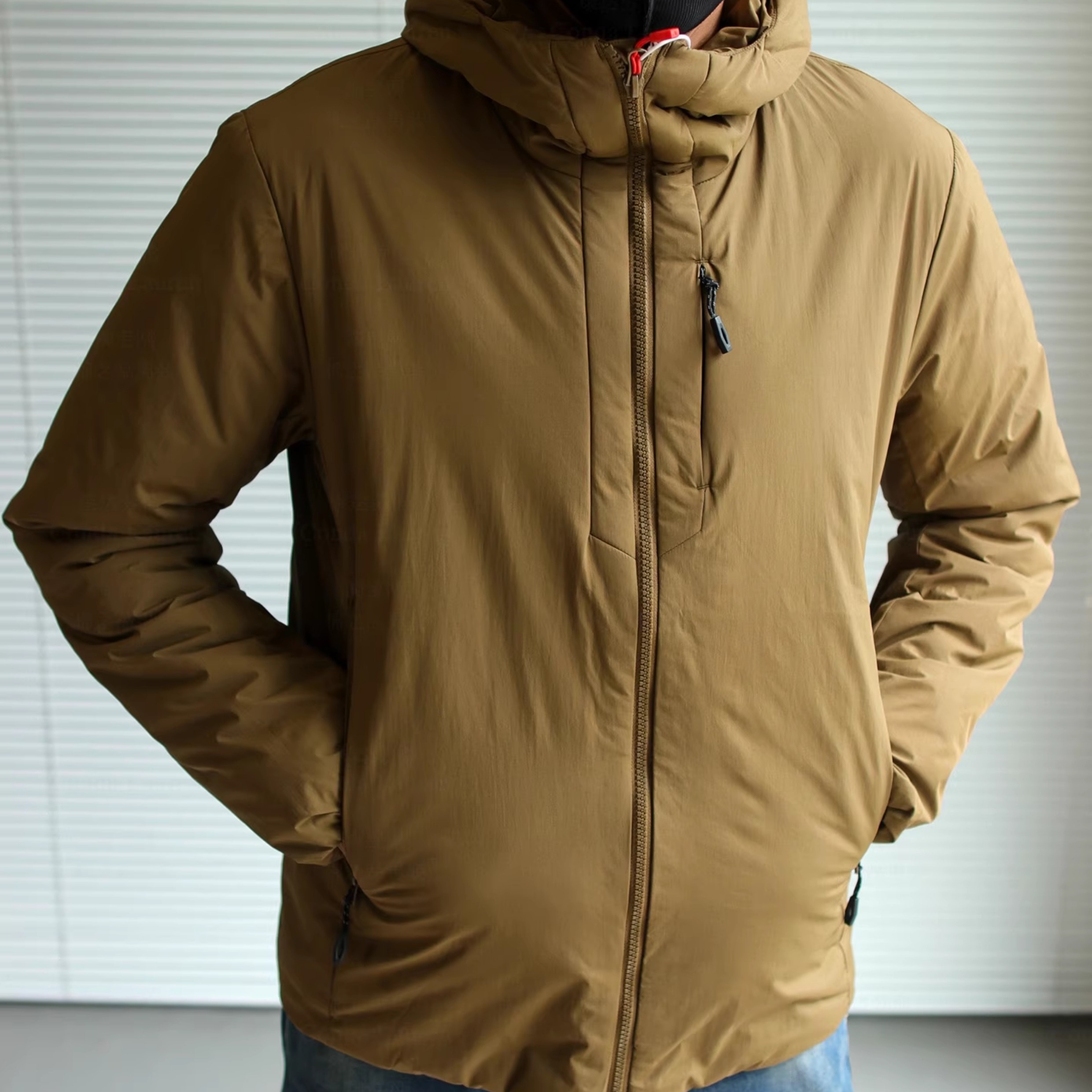 轻量棉衣户外连帽保暖外套男