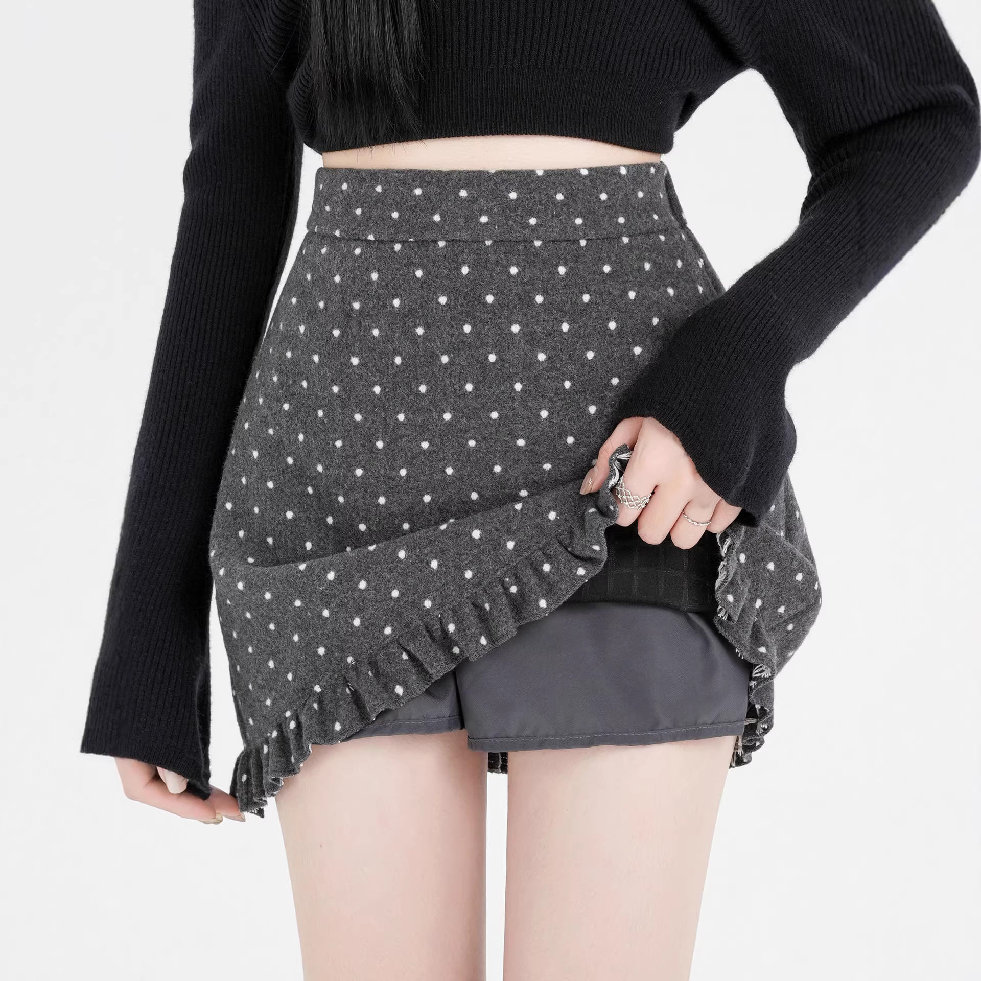 毛呢波点半身裙女秋冬小个子休闲高腰显瘦气质木耳边a字包臀短裙