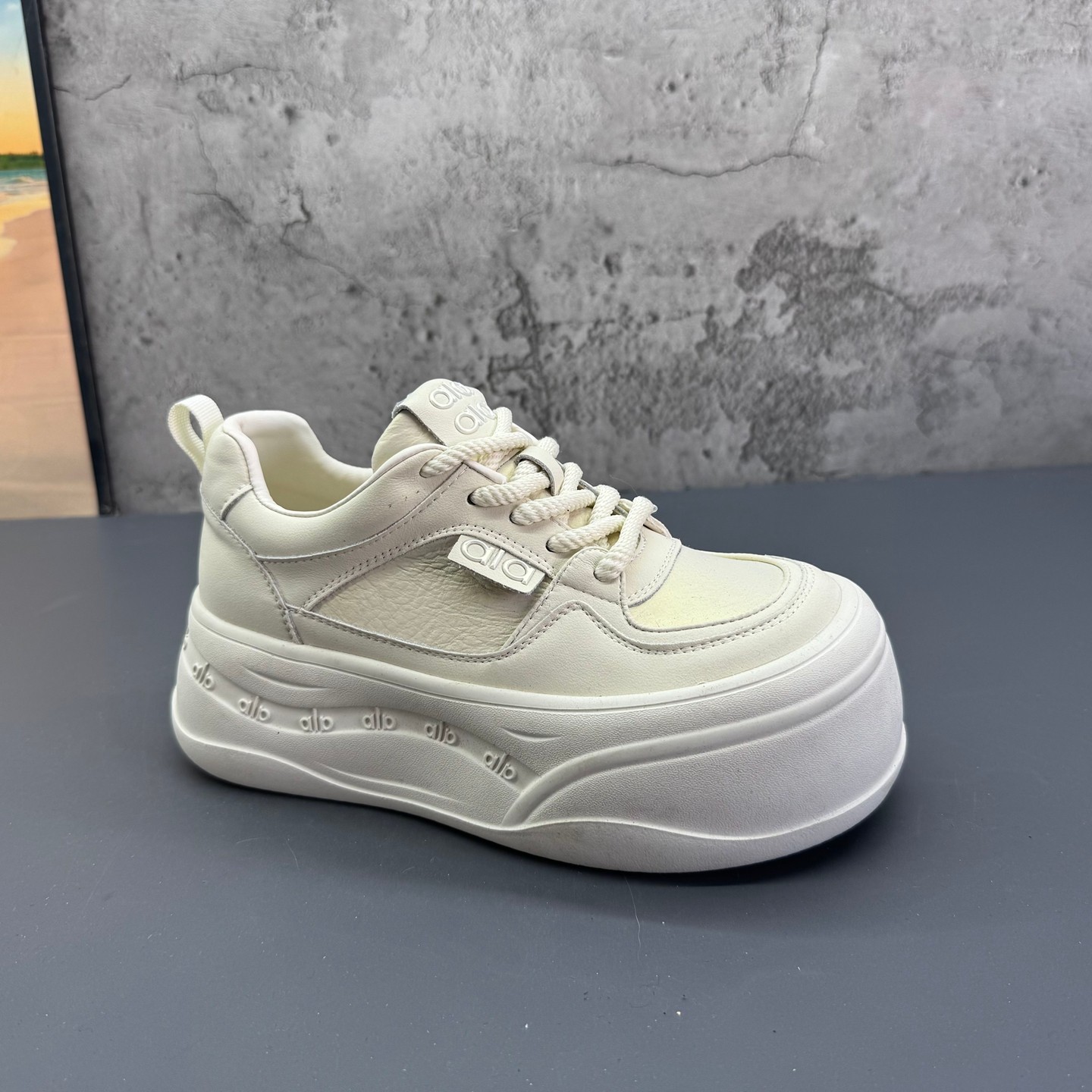 2026春季新款撤柜断码真皮厚底小个子增高韩版深口低帮板鞋女鞋,女鞋,休闲板鞋,淘宝优惠券,粉丝福利购,淘宝优惠卷