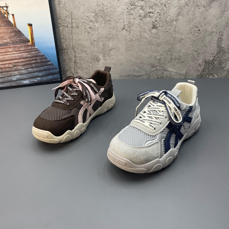 高品质2025秋内增高时尚ins潮休闲鞋女网面运动鞋百搭厚底阿甘鞋