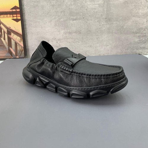 时尚百搭外穿软底男士皮鞋豆豆鞋