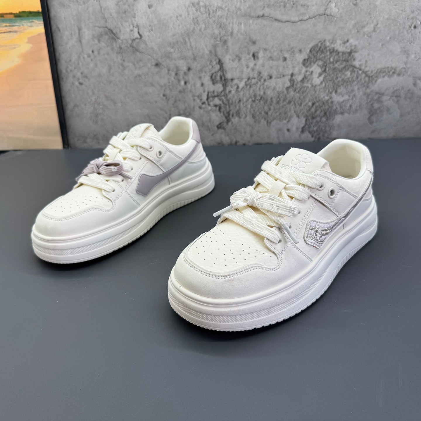 2026春季新款撤柜断码真皮青年潮流爆款韩版平底深口小白鞋板鞋女,女鞋,休闲板鞋,淘宝优惠券,粉丝福利购,淘宝优惠卷