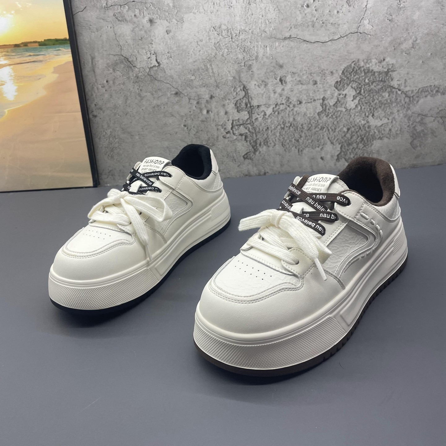 2025秋季新款撤柜断码真皮加绒保暖韩版平底小白鞋学院风板鞋女鞋,女鞋,休闲板鞋,淘宝优惠券,粉丝福利购,淘宝优惠卷