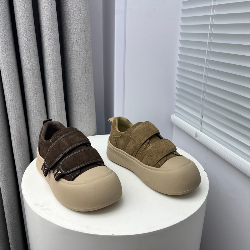 2025撤柜断码秋冬季新款女鞋厚底韩版深口低帮魔术贴学院风女板鞋