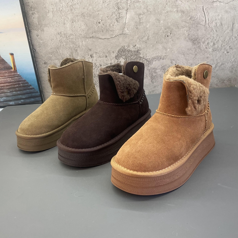 2025新款撤柜断码处理冬季真皮厚底时尚百搭加绒保暖雪地靴女短靴