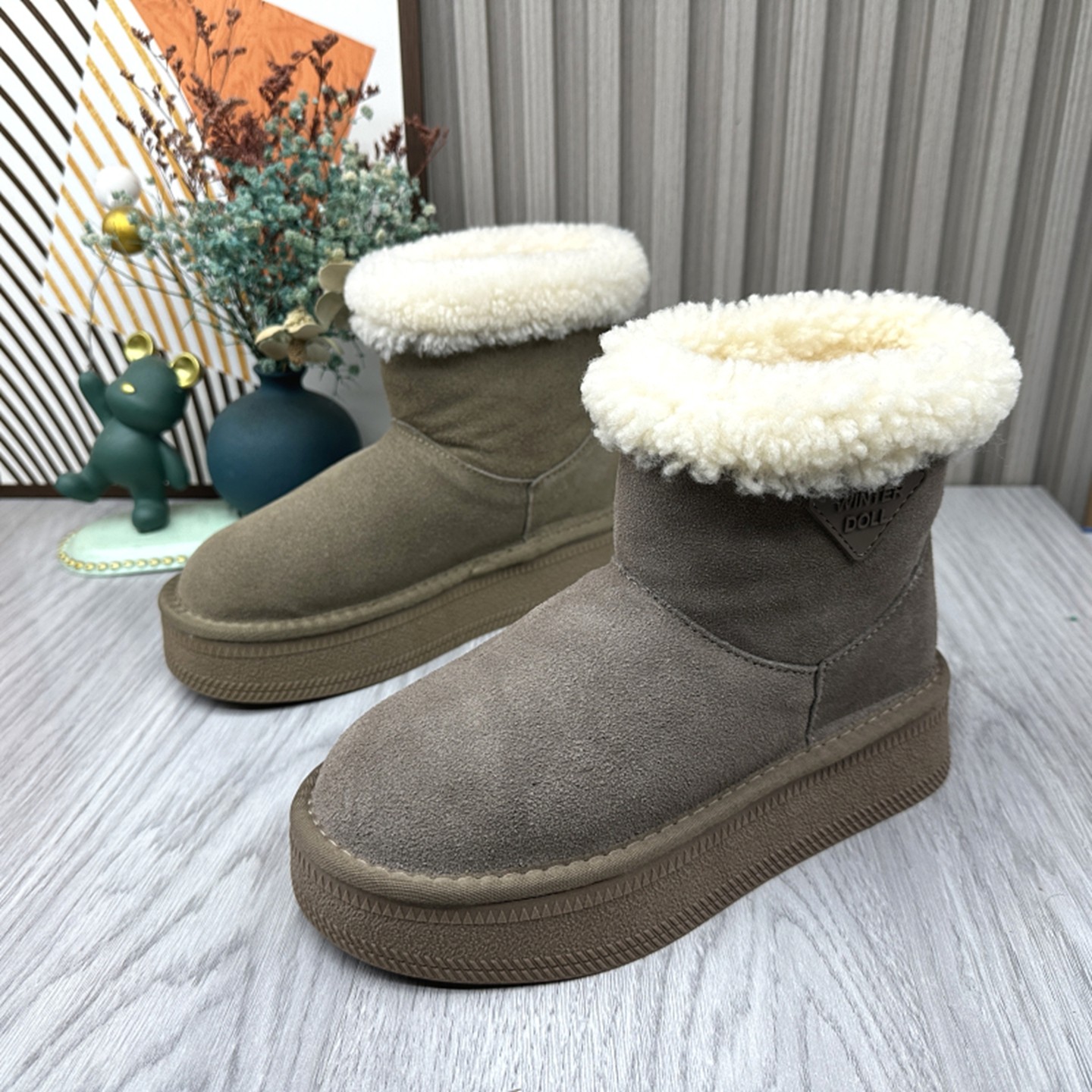 2025新款撤柜断码处理冬季真皮圆头套筒羊毛保暖时尚百搭雪地靴女,女鞋,时尚雪地靴,淘宝优惠券,粉丝福利购,淘宝优惠卷