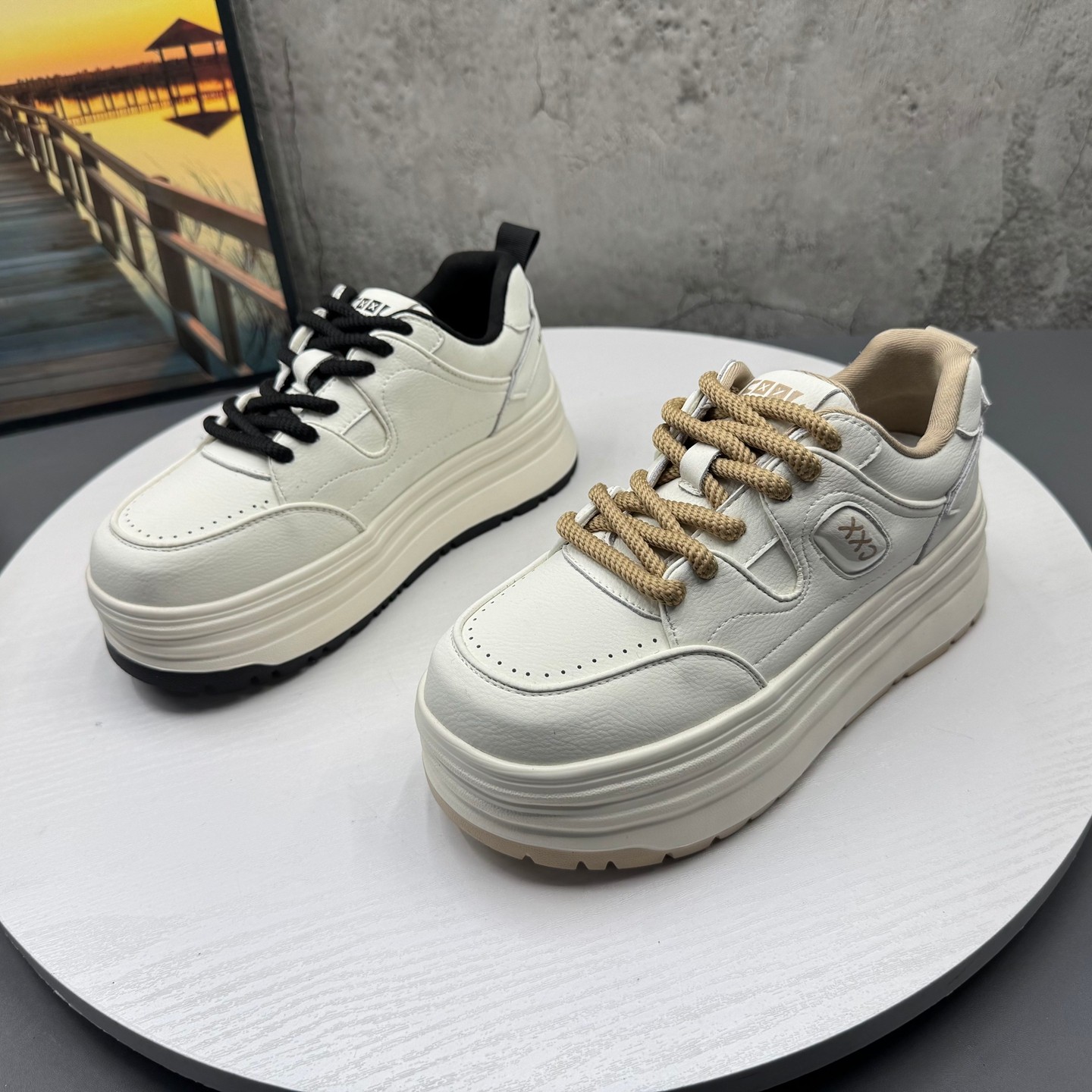 2026春季新款撤柜断码真皮厚底增高韩版小白鞋学院风深口板鞋女鞋,女鞋,休闲板鞋,淘宝优惠券,粉丝福利购,淘宝优惠卷