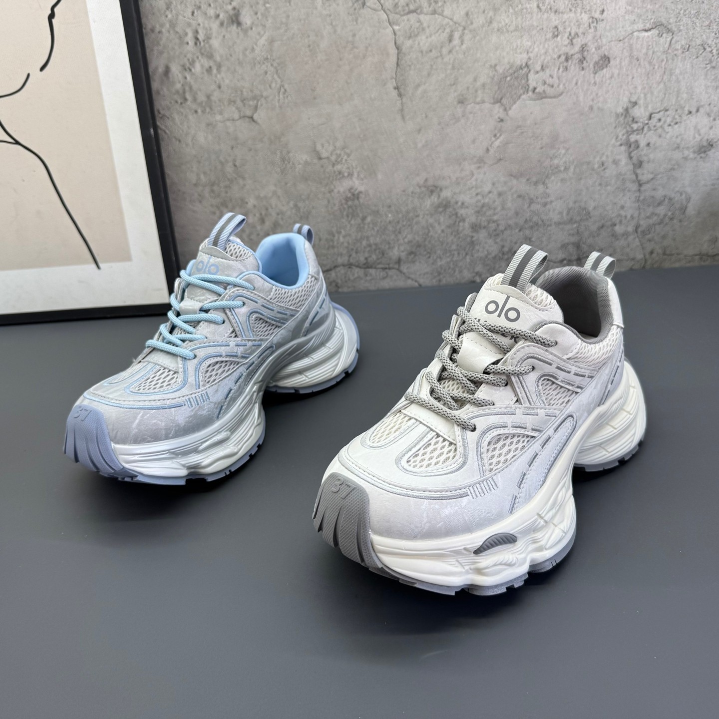 2026春季新款撤柜断码真皮厚底耐磨增高网面透气跑步运动老爹鞋女,女鞋,时尚休闲鞋,淘宝优惠券,粉丝福利购,淘宝优惠卷