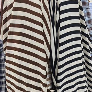 高档粗条纹不透服装布料做阔腿裤子衬衫连衣裙平纹缎柔顺服装面料