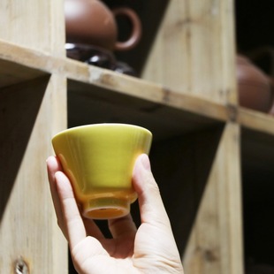台湾老牌茶器品牌竹君鸡油黄单色釉茶杯主人杯普洱茶杯白茶杯茶道