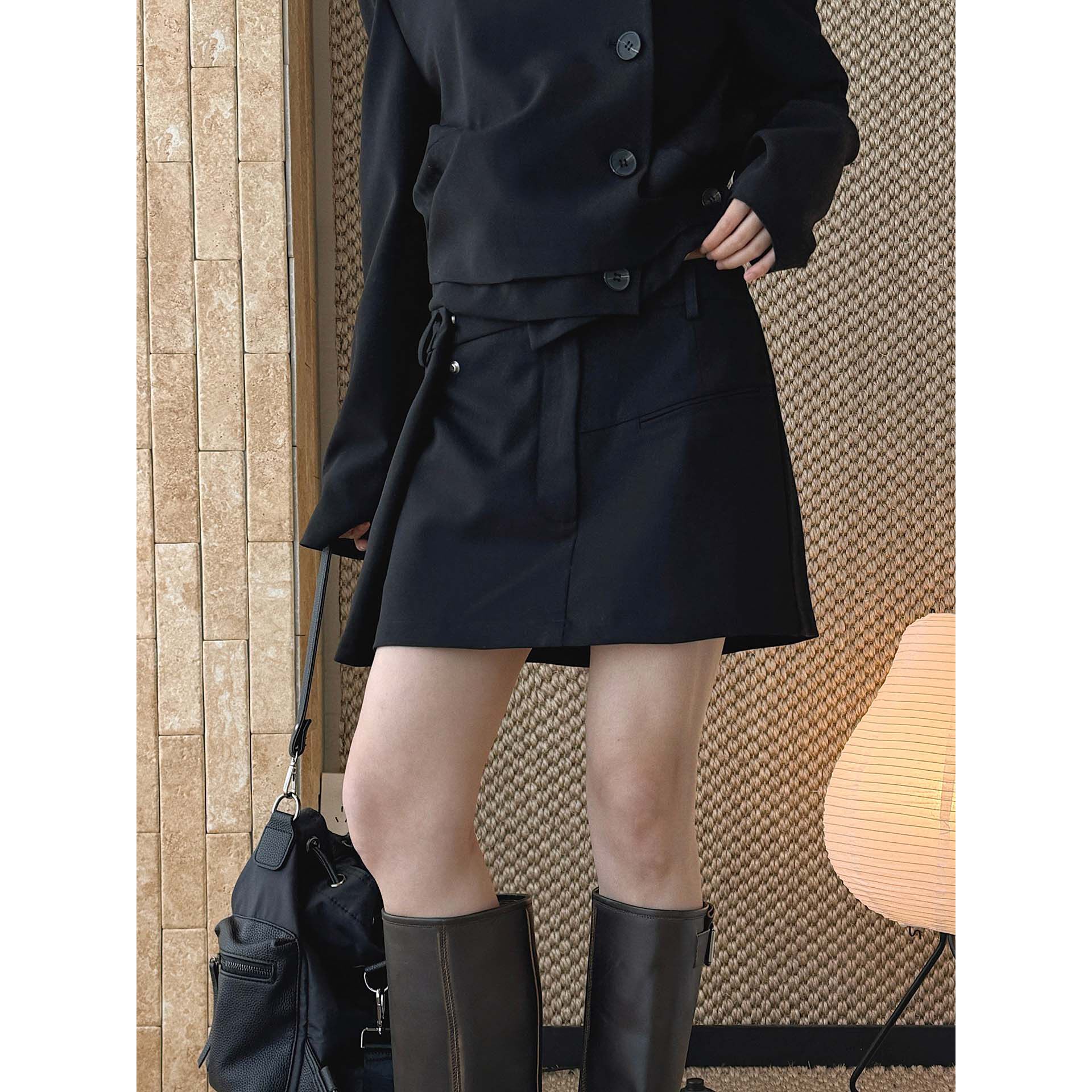 春款巴黎小众设计感含内衬直筒西装半身裙层次感短裙女