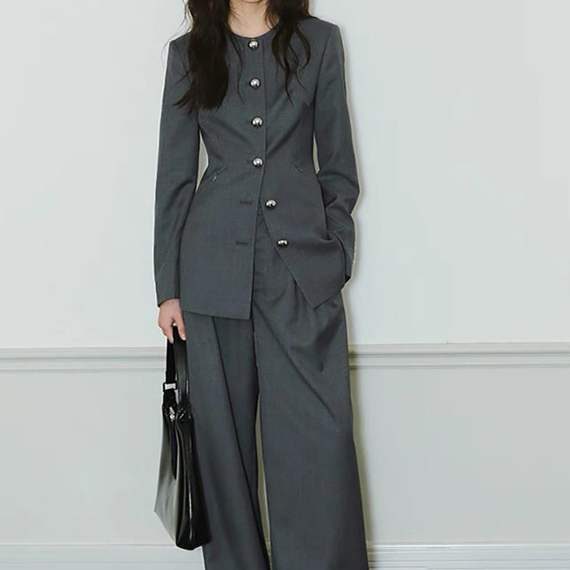 新款纯色分割线合身款套装西装双褶中腰阔腿裤女