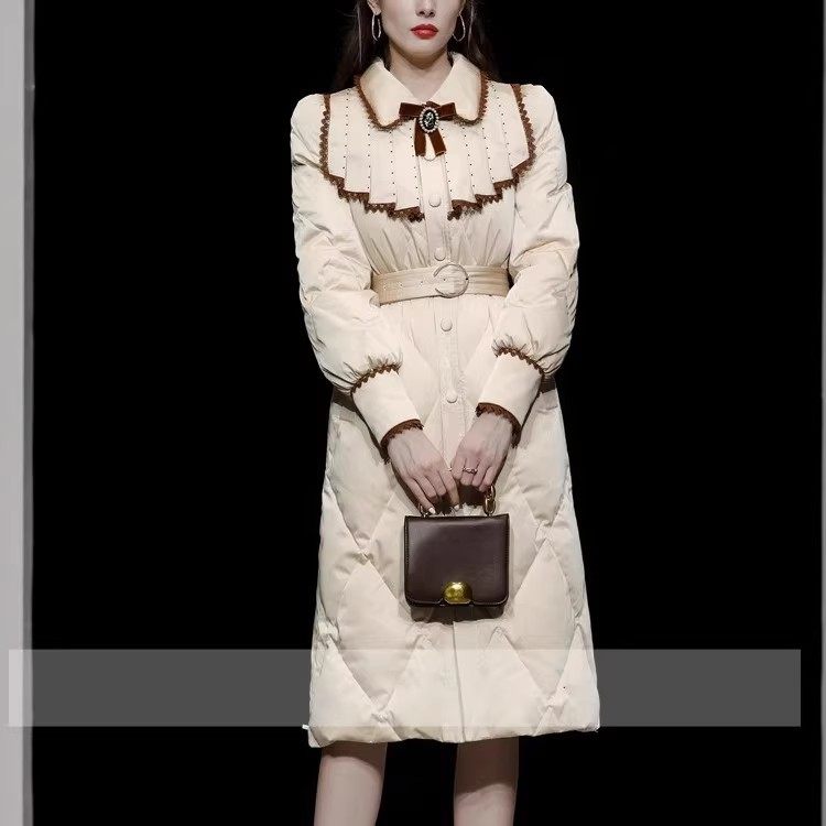冬季新款时尚气质方领倒褶设计感收腰系带单排扣加厚羽绒服女