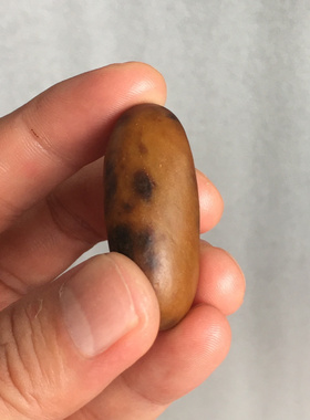 16.29g新疆和田玉黄沁籽料原石1块如图珠宝玉石文玩艺术收藏