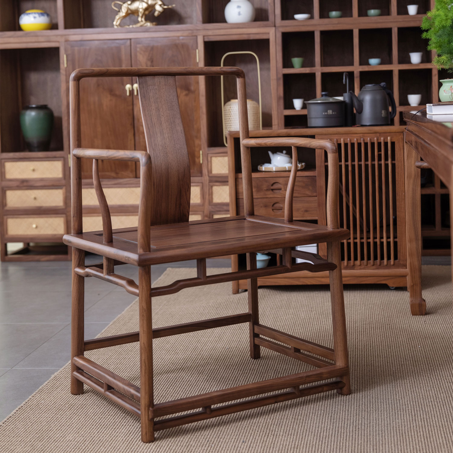 新中式圈椅实木单人定制黑胡桃