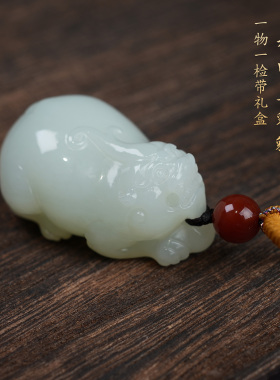 天然和田玉貔貅吊坠招财保真正品