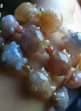 珊瑚玉可爱天然雕刻手工精品