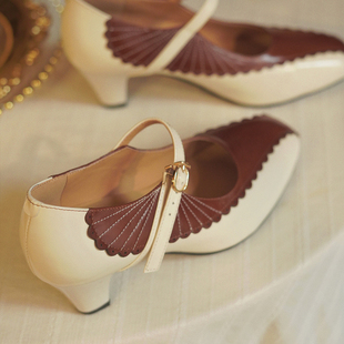 奈里法式 复古温柔棕白拼色一字带高跟玛丽珍方圆头民国旗袍高跟鞋