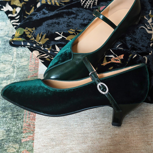 奈里复古民国绿优雅旗袍高跟鞋