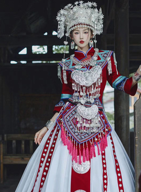 阿卯苗族服装女民族服饰五月摄影红色立领上衣长裙飘带帽子项圈全
