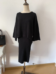 软糯毛衣半身裙套装 竖条针织套裙春秋季两件套女装冬季