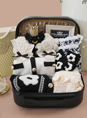 新生婴儿衣服女宝宝四季洋气套装裙小香风公主裙满月百天周岁礼盒