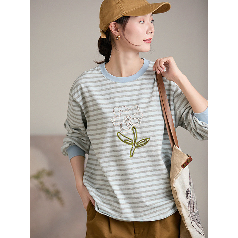 谷家 原创文艺立体花朵撞色条纹长袖T恤女 秋季新款宽松休闲上衣